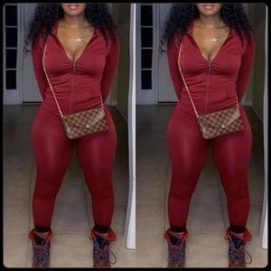 Women’s 2 piece tracksuit